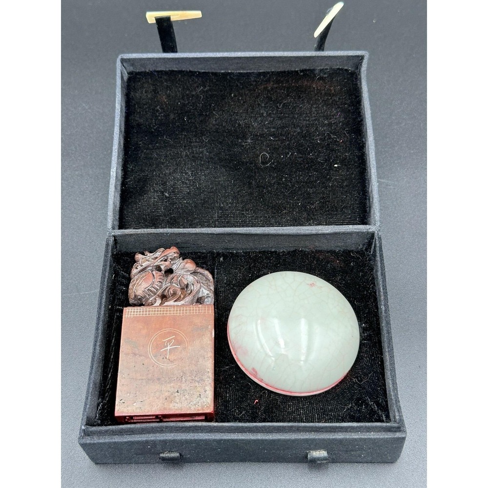 Carved Oriental Chinese Soapstone Stamp Dragon Figurine Seal Ink Kit with Box